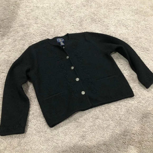 35 Chelsea Cambell sweater cardigan button up black 100% wool size Petite Medium - Picture 1 of 10